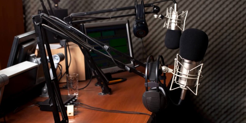How to Start a Podcast: An Introduction for a Beginner Podcaster